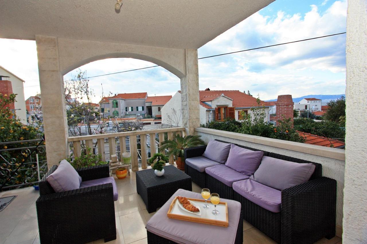 Apartment Petra Supetar Exterior photo